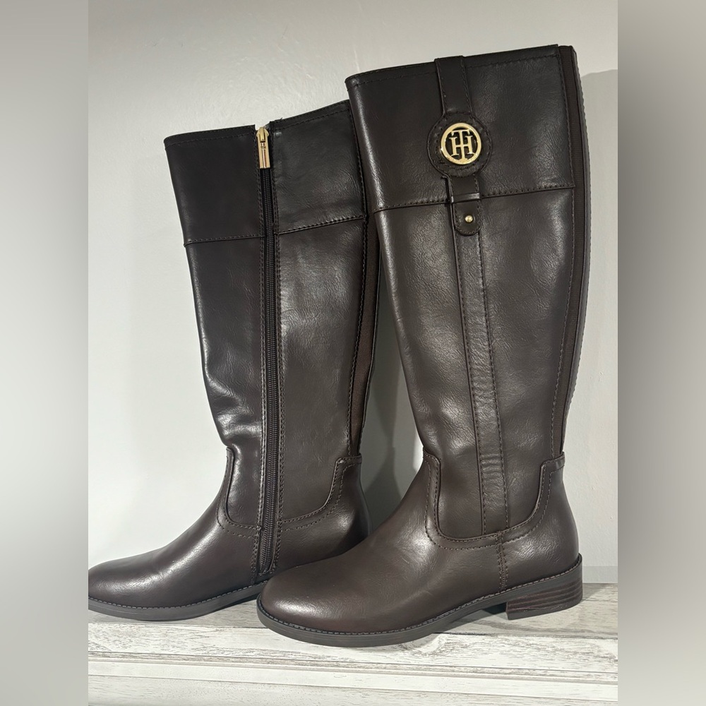 Tommy Hilfiger woman’s Brown boots